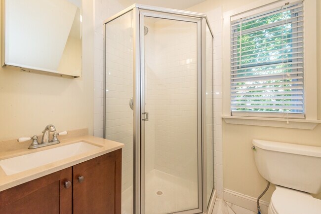 Photo - 33 Champney St Unit 2