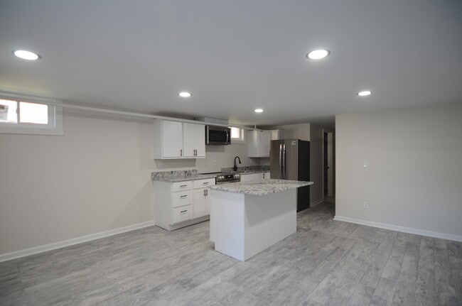 Photo - 7119 Delaware Ave Unidad 3
