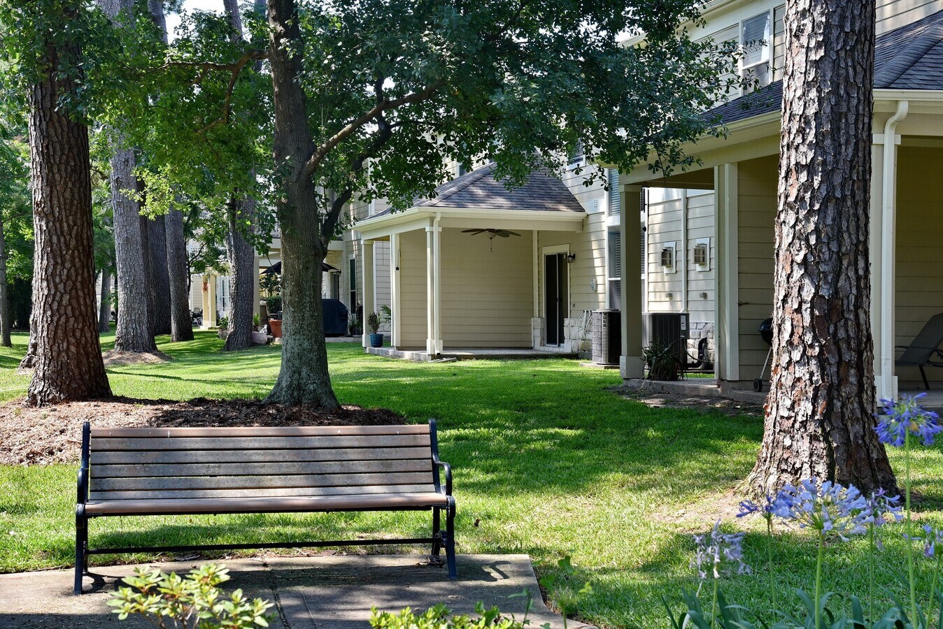 Photo - 13600 Breton Ridge St