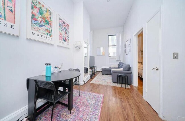 Building Photo - 2 bedroom in NEW YORK NY 10036 Unit 1C