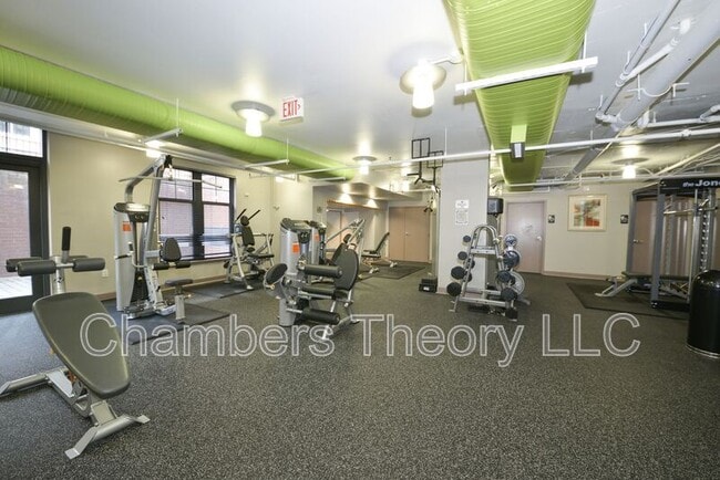 Photo - 1021 N Garfield St Unit #525