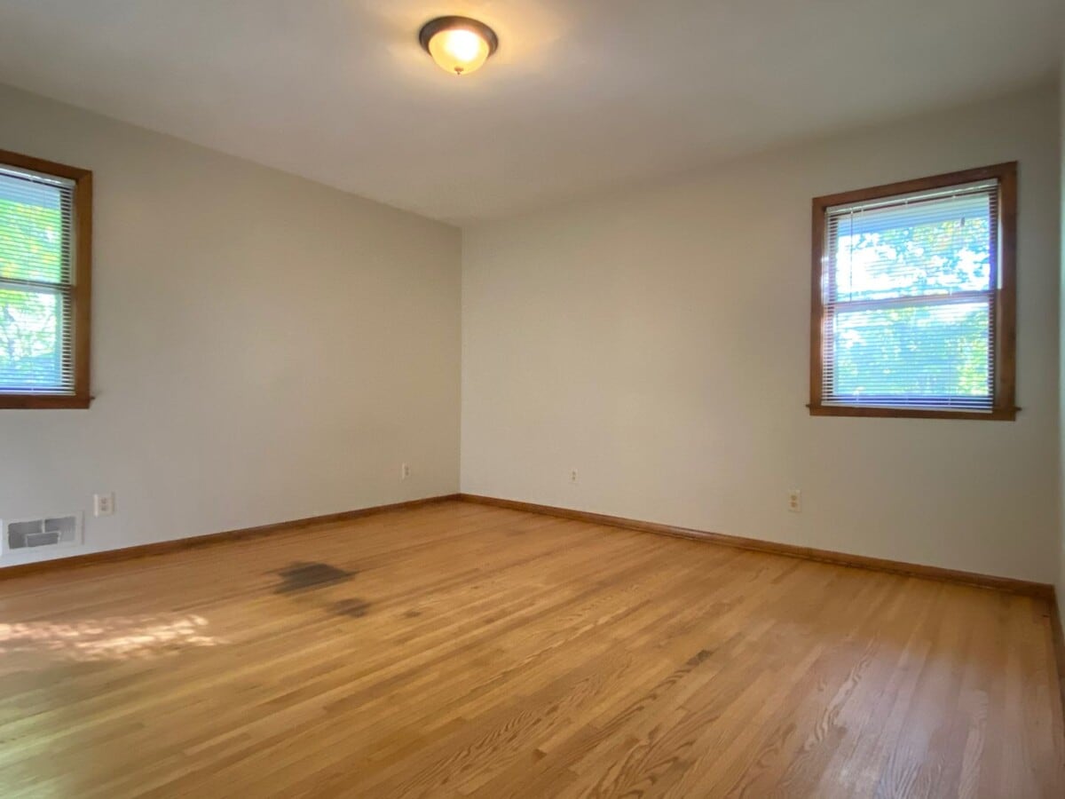 Photo - Great location 3 Bedroom house