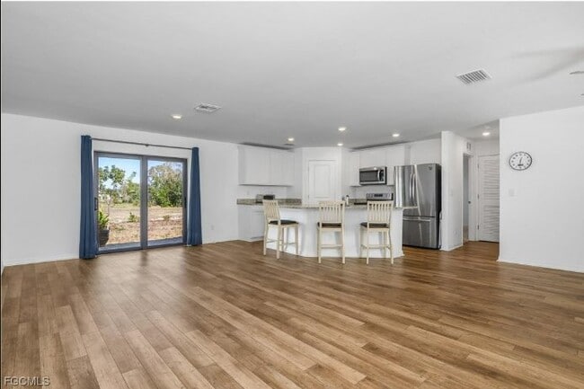 Photo - 839 Yellowbird Dr