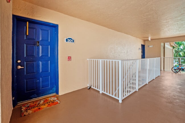 Photo - 15770 SW 104th Ter Unit 301