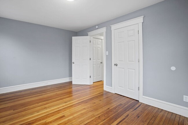 Photo - FIRST MONTH FREE* Large Twin Home! One (1) Car Garage, W/D Hookups in basement, Stainless Applian...