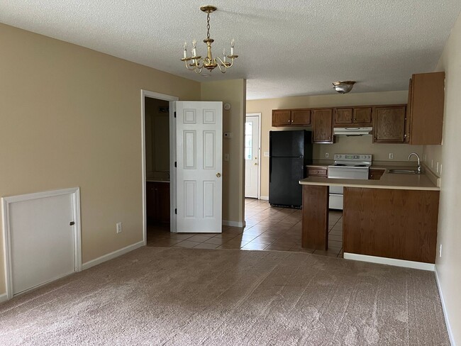 Photo - 2413 Louise St Unidad 2413 Louise St.  #1