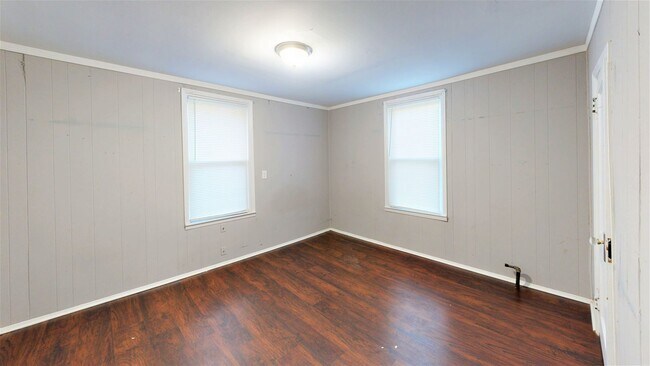 Photo - 2317 Stratford Ave