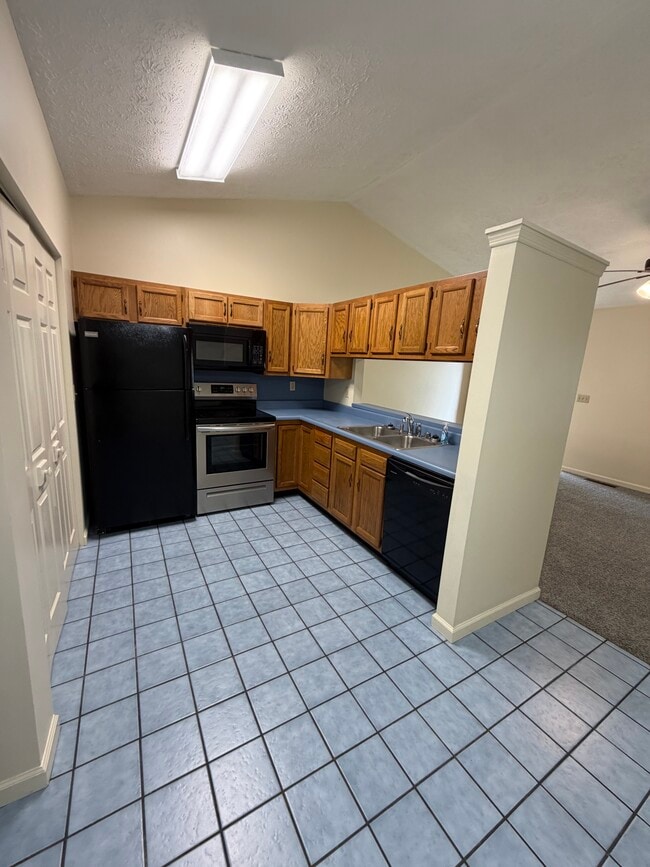 Photo - 138 Cypress Dr Unit 138