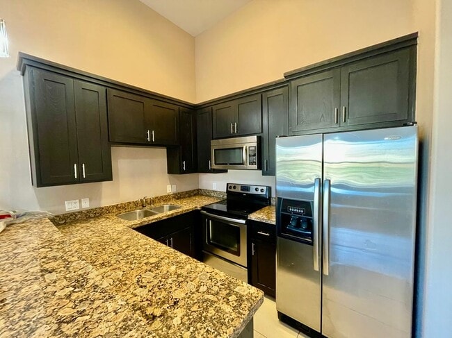 Photo - 3120 Regal Dr