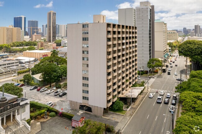 Photo - Punahou Circle Apartments