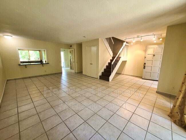 Photo - 11303 Matinal Cir