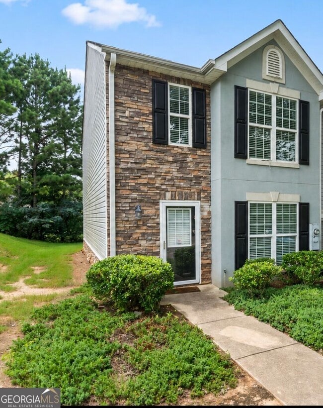 Building Photo - 5619 Union Pointe Dr