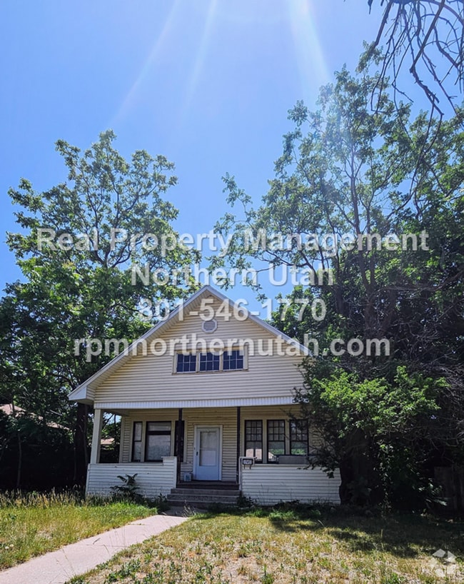 Building Photo - 3 Bedroom 1 Bath Ogden Home Coming Soon!