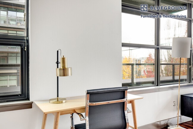 Photo - 1520 Eastlake Ave E Unit FL3-ID182