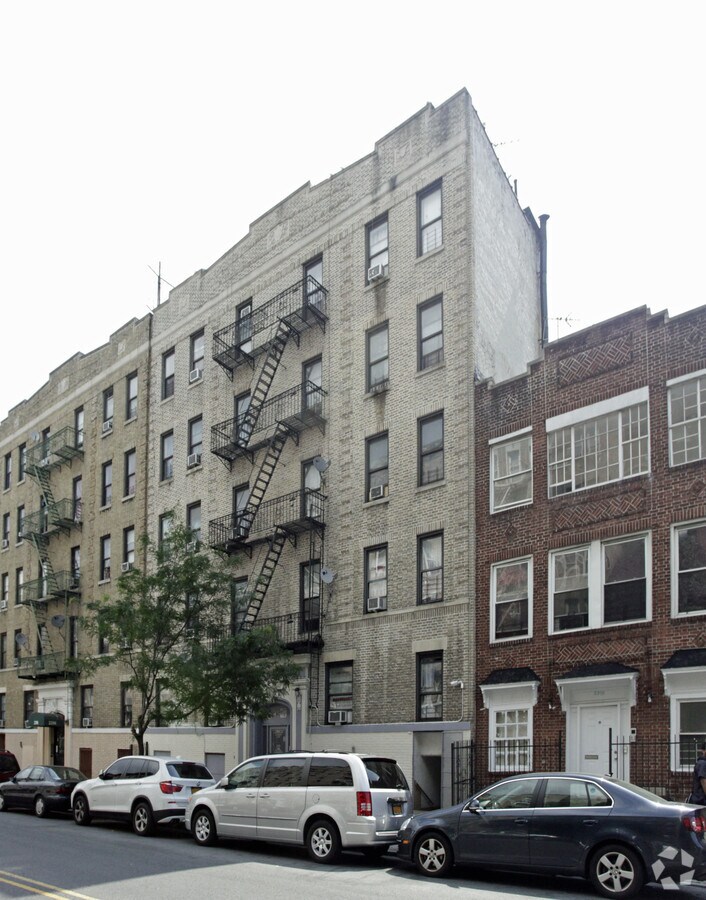 Photo - 2392 Valentine Ave Apartments