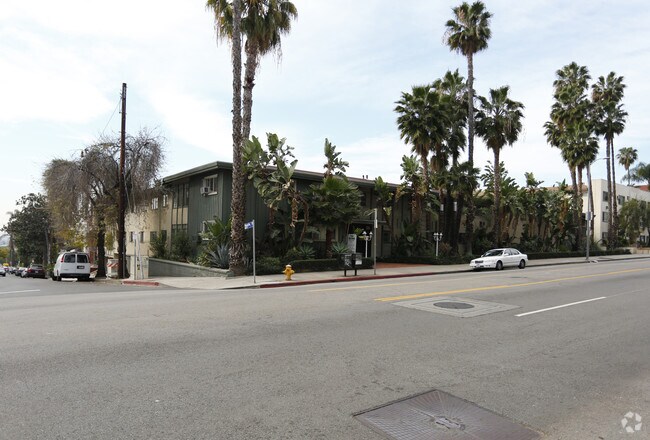 Photo - 7254 Hollywood Blvd