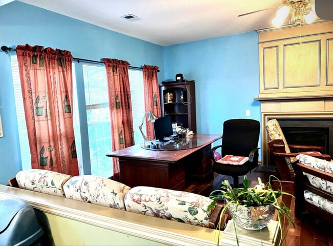 Photo - 8325 Windstream Way