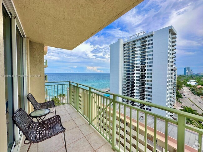 Building Photo - 2080 S Ocean Dr Unit 1501 (Avail now) Rental