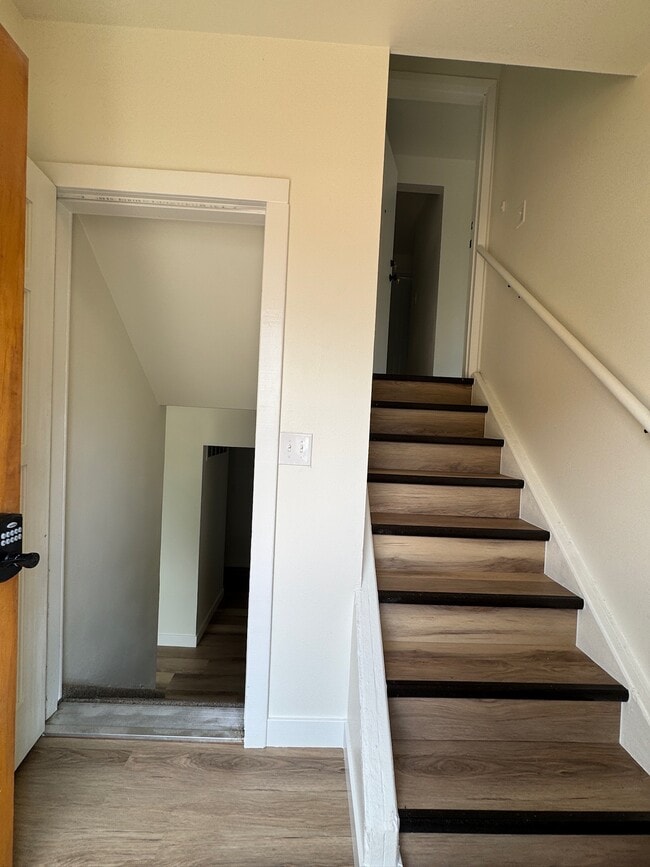 Photo - 804 Meeker St Unit 806