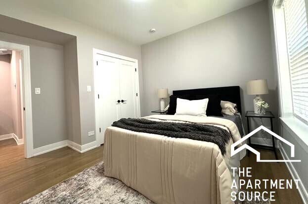 Photo - 2641 W Carmen Ave Unidad 3 Rental