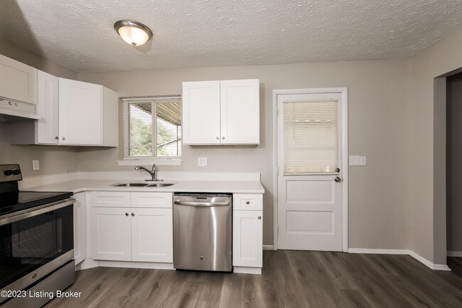 Photo - 7701 Sherry Lynn Ct