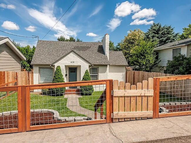 Photo - 415 SE 5th St