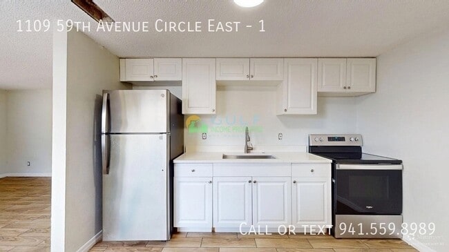 Photo - 1109 59th Ave Cir E