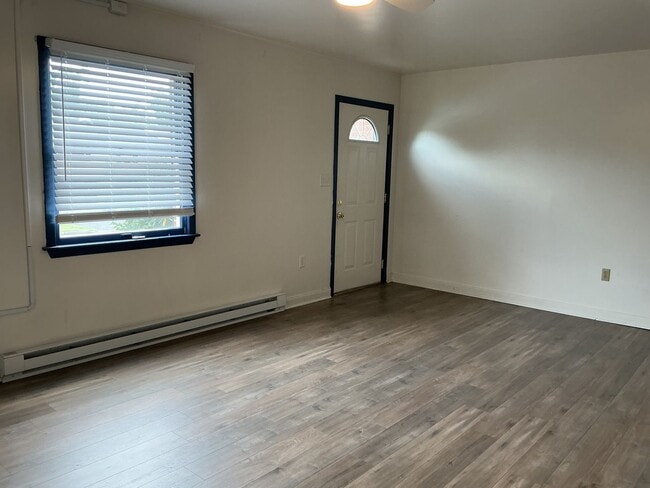 Photo - 63 Ashford Dr