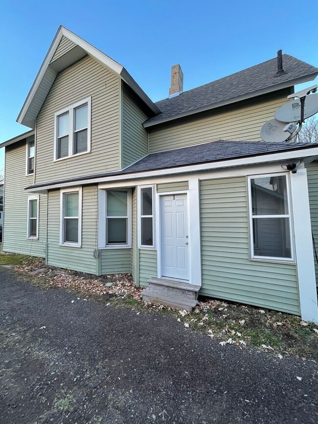 Photo - 410 N 52nd Ave W Unit #1