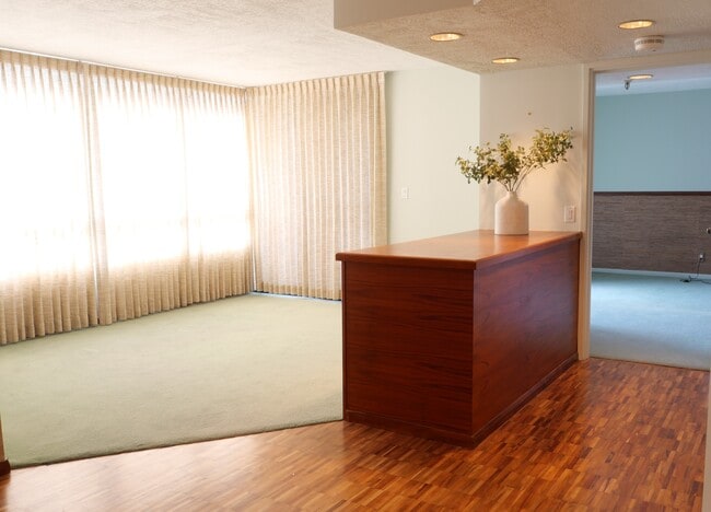 Photo - 1525 Wilder Ave Unit # 601 - Punahou Cliffs