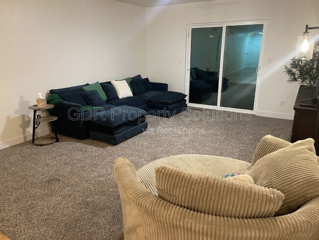 Photo - 520 Ortiz Dr NE