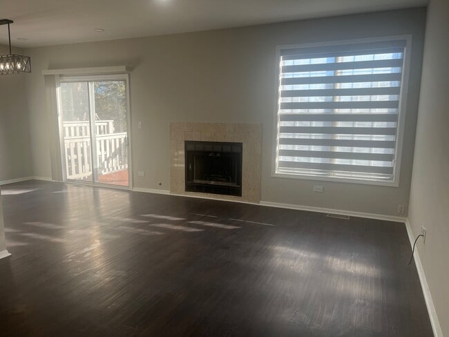 Photo - 567 W Parkside Dr