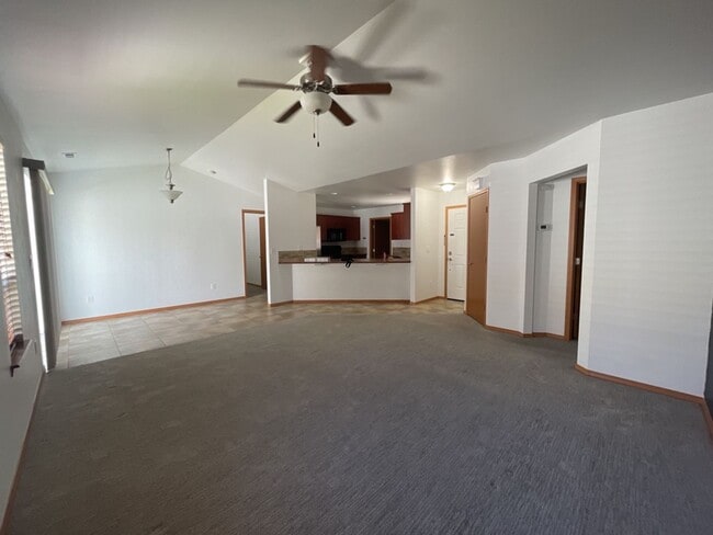 Photo - 1586 Meriwether Ave