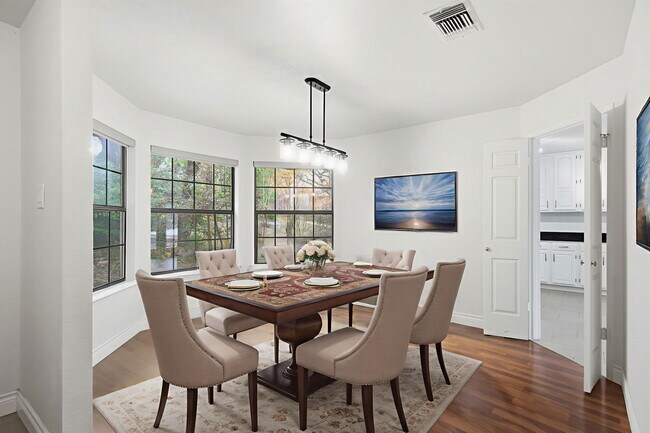 Photo - 9003 Scottish Pastures Dr