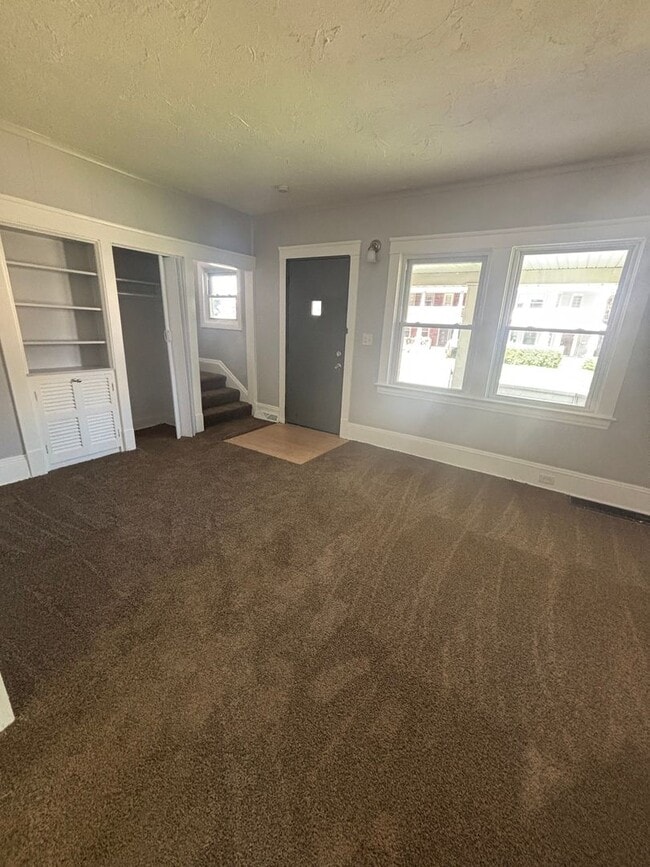 Photo - 14014 Idarose Ave