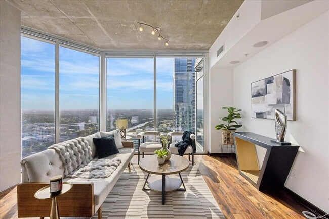 Photo - 360 Nueces St Unit 4202