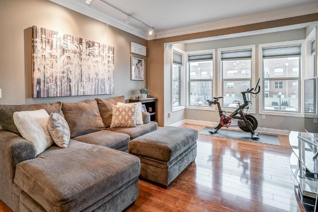 Photo - 936 Perry St Unidad Apt 216