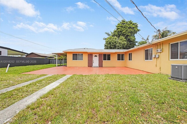 Building Photo - 532 SW 79th Ave Unit 532