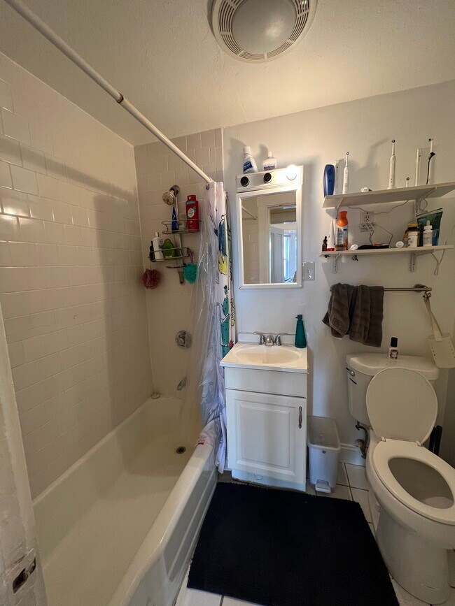 Photo - 59 Cedar St Unit 3L