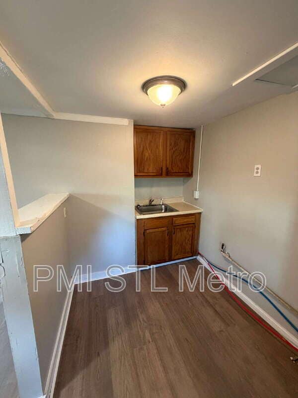 5548 Jennings Station Rd