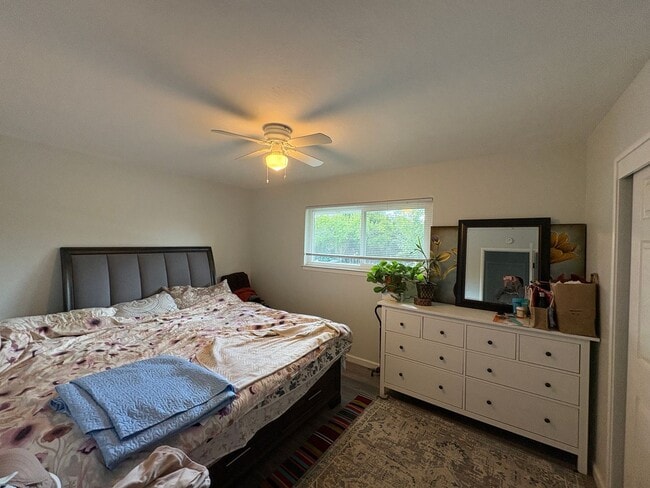 Photo - 5404 Gibbons Dr