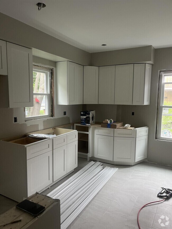 Building Photo - 121 Highland Rd Unit 1 Rental