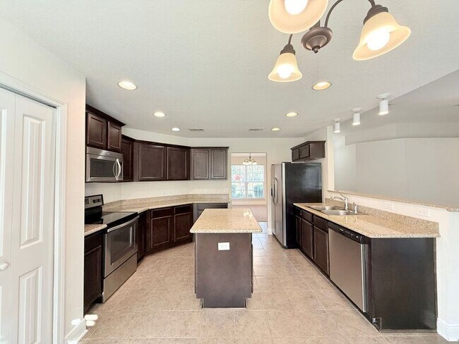 Photo - 3825 Runner Stone Dr