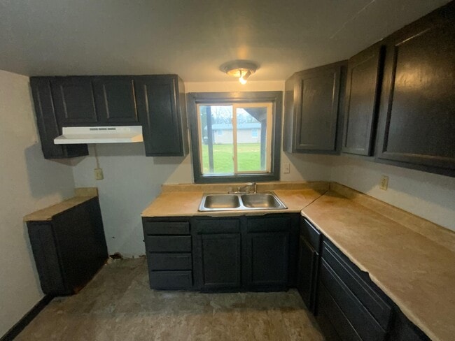 Photo - 1420-E Cleveland-