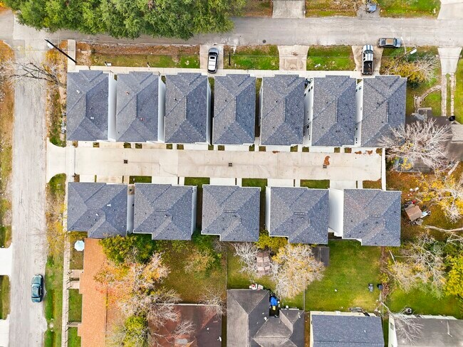 Photo - 4015 Ward St