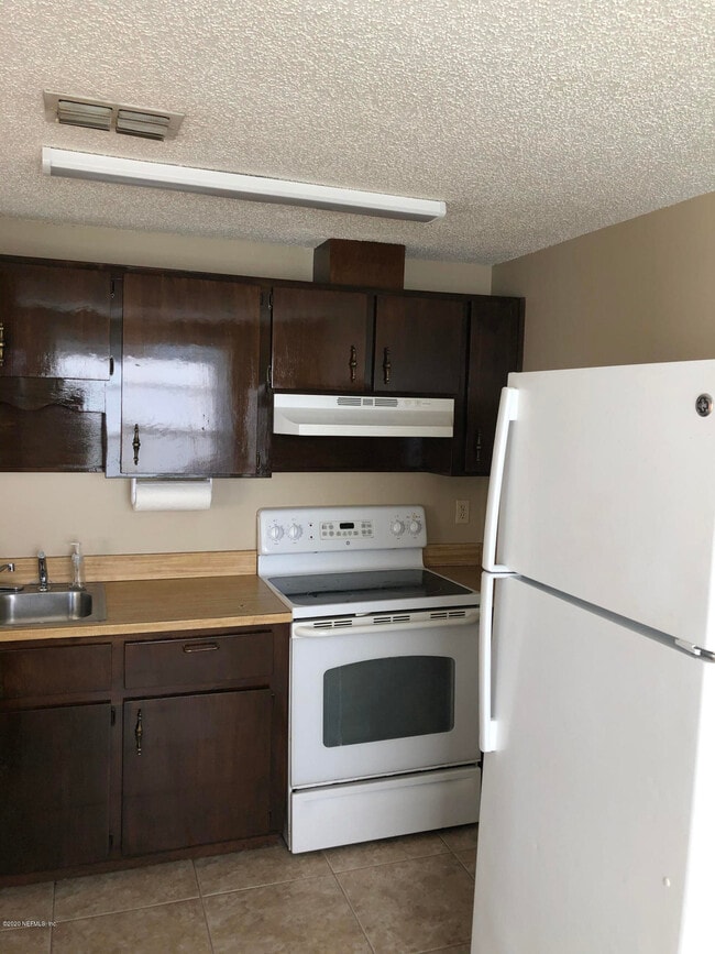 Photo - 1323 Solar Cir