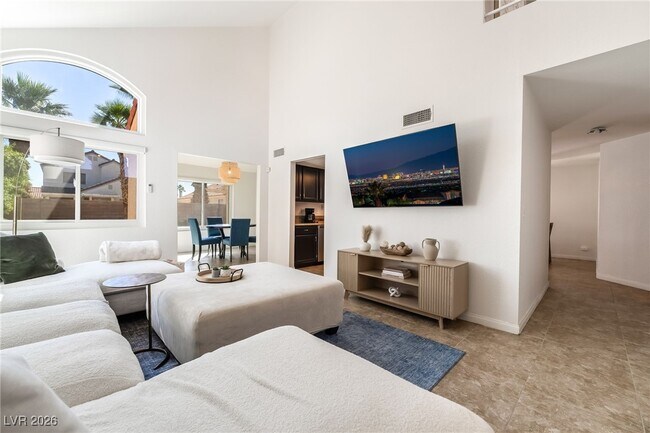 Photo - 2717 Lovington Dr