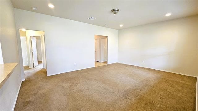 Photo - 715 Hallvale Dr