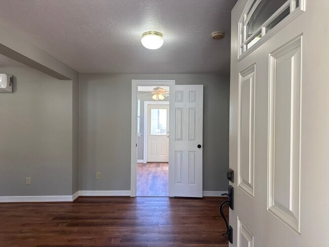 Photo - 13868 Cedar Hill Rd