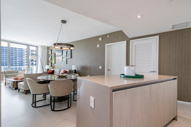 Photo - 4011 S Ocean Dr Unit SI ID1255754P